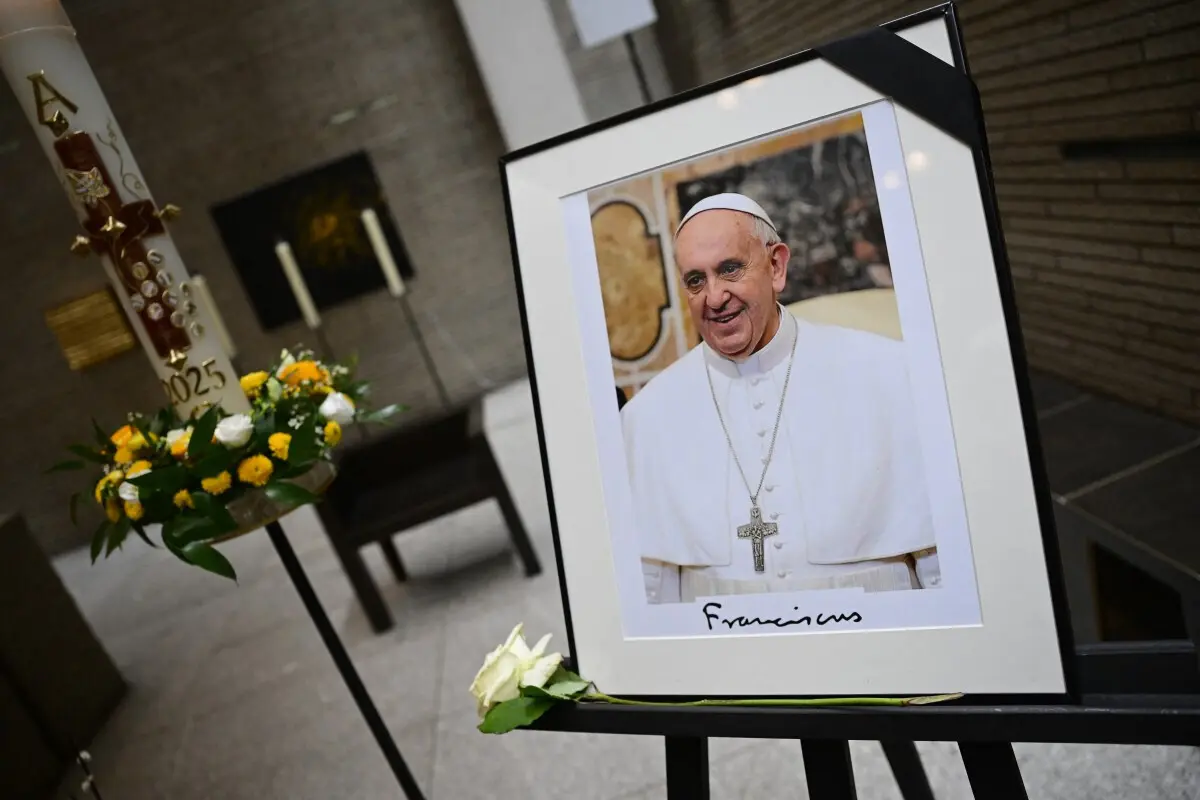 O Papa Francisco morreu hoje aos 88 anos