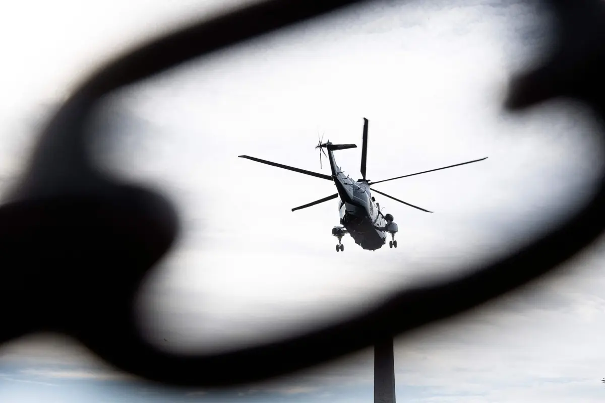 Informático de 32 anos tentou vender documentos secretos