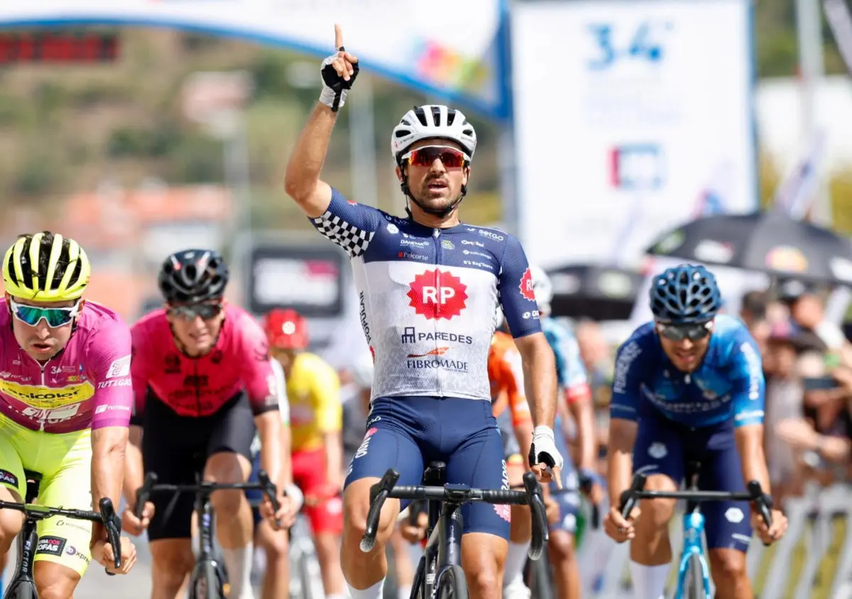 Imagem de contexto do artigo Raul Rota quebra hegemonia de Tivani no Grande Prémio JN