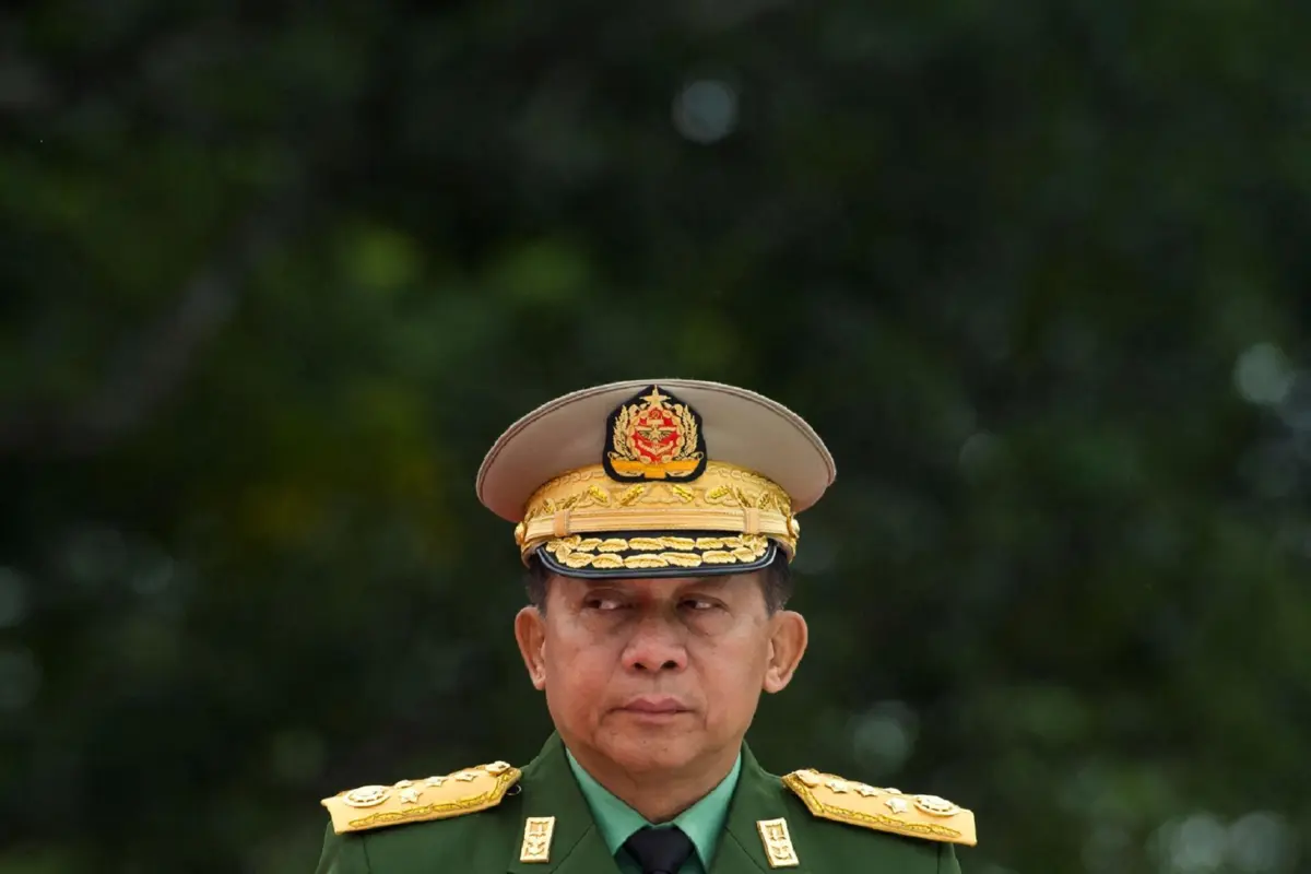 Grupos de direitos humanos e da oposição afirmam que o poder deverá permanecer nas mãos do líder militar, o general Min Aung Hlaing