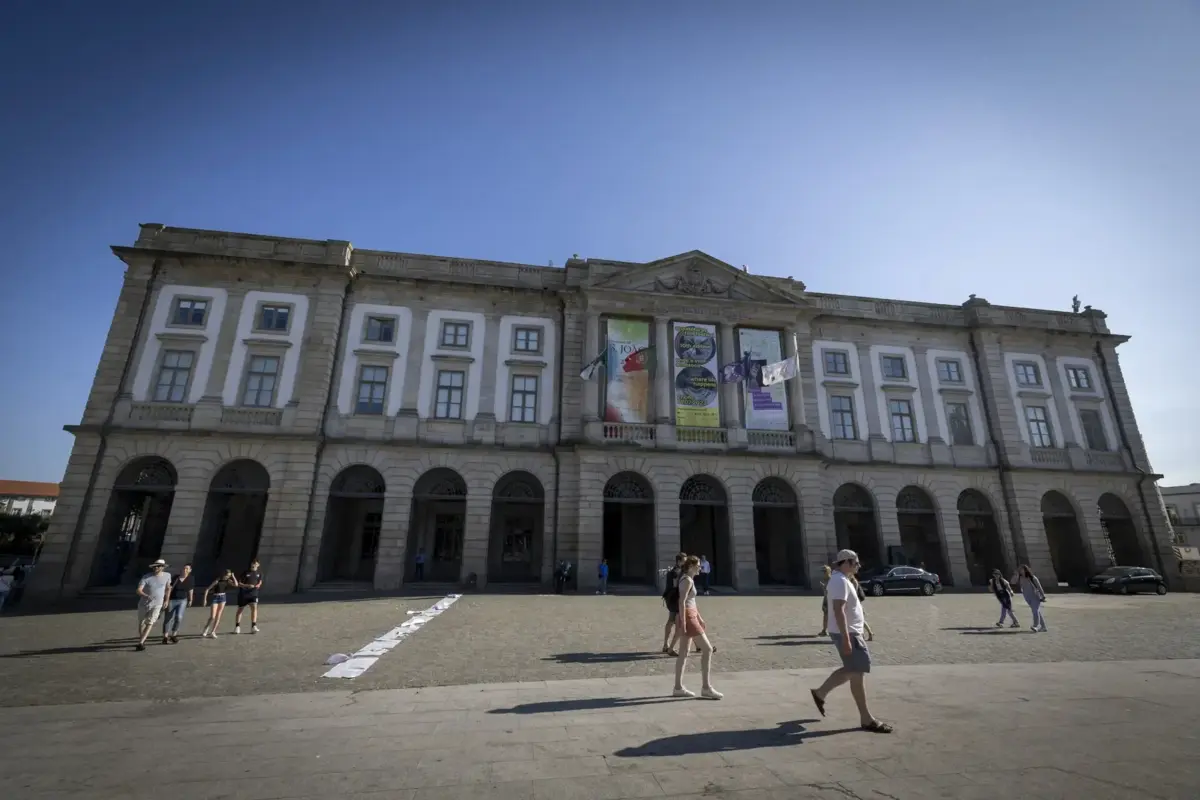 A U. Porto lembra que é uma das seis pioneiras na implementação deste programa