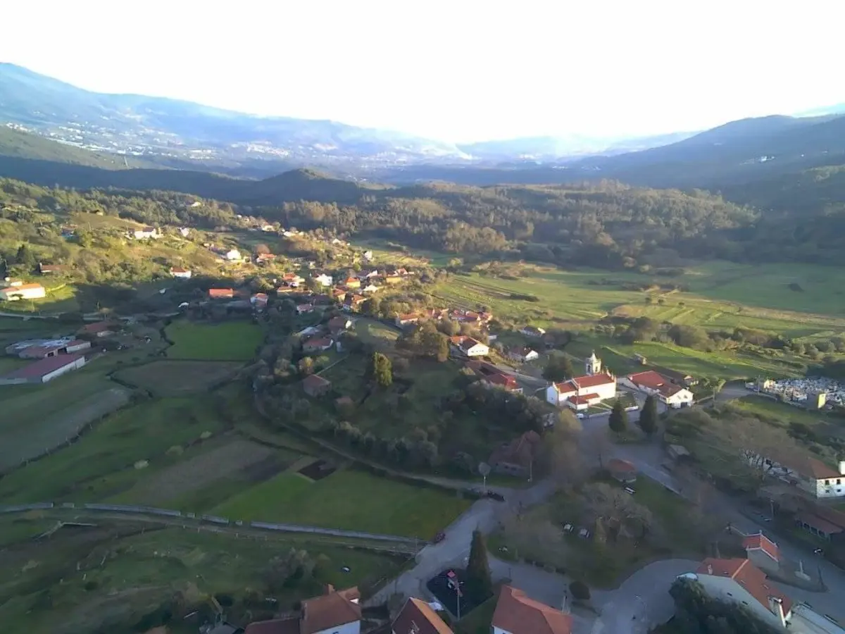 Os pais, de nacionalidade francesa, vivem em S. Lourenço da Montaria, Viana do Castelo, há cerca de um ano