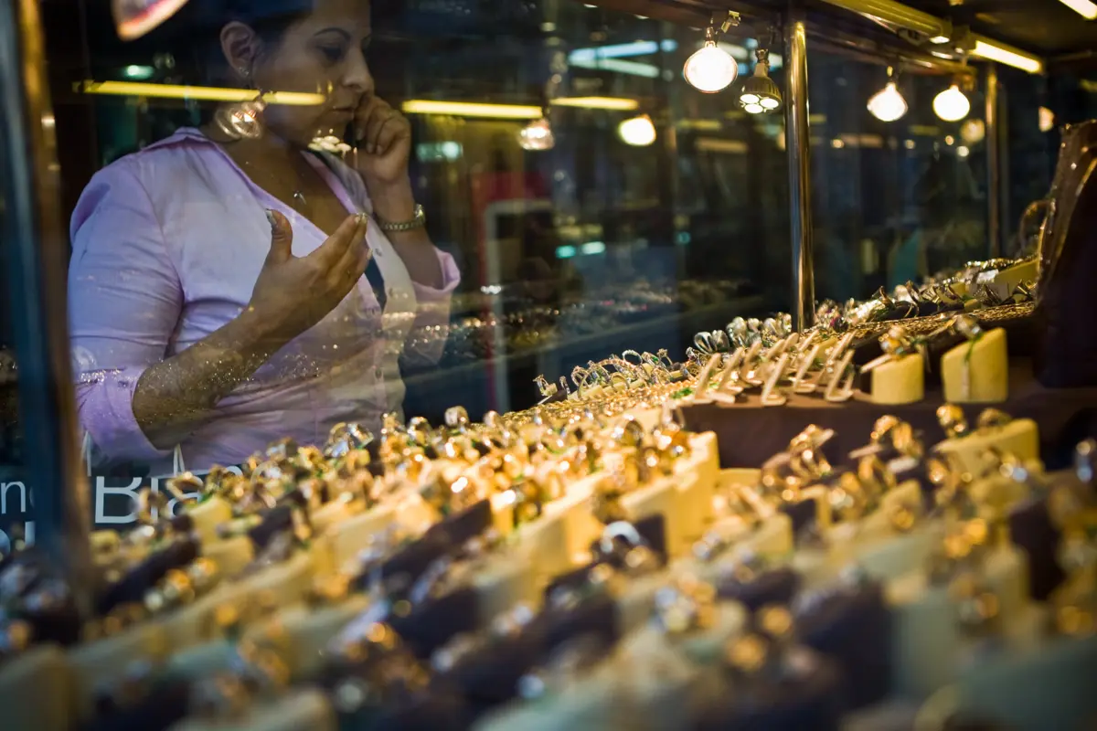 Valorização do ouro gerou mais procura e traz desafios ao setor da ourivesaria