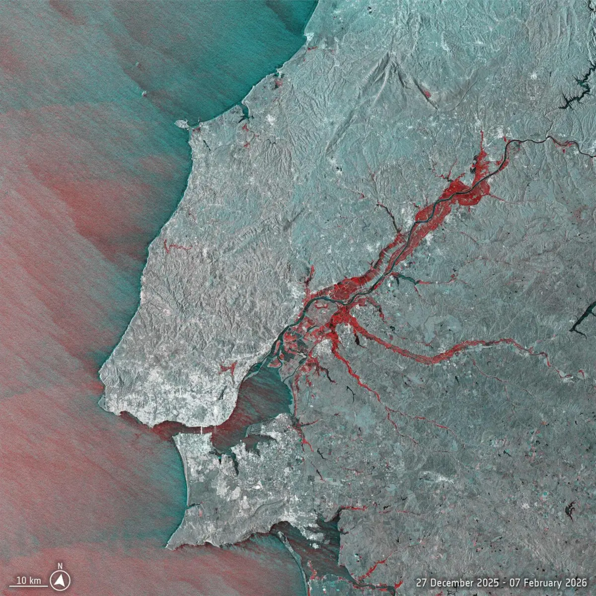 Imagem de satélite que mostra zonas inundadas pelo rio Tejo