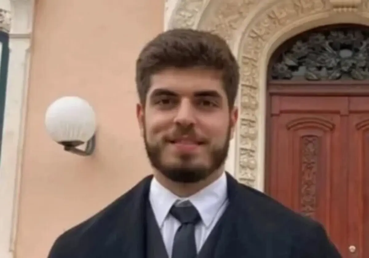 O jovem foi encontrado sem vida ao início da manhã