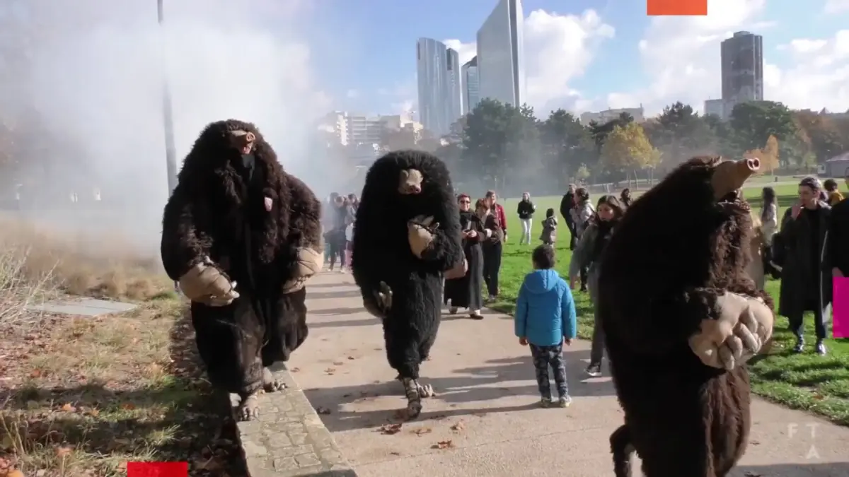 “Les taupe”, de Philippe Quesne: toupeiras gigantes vão passear-se por Serralves