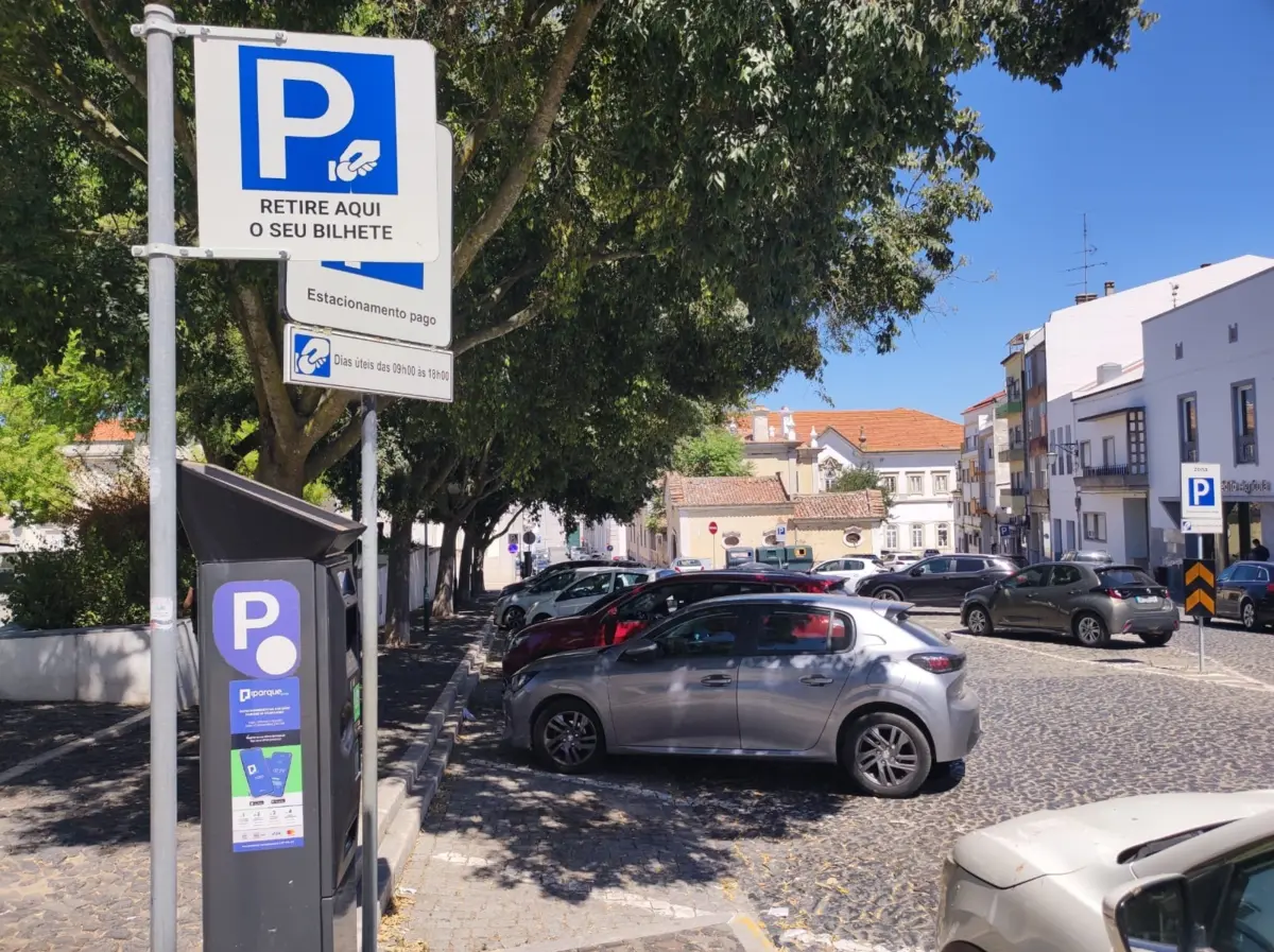 Empresa é concessionária do estacionamento em Beja