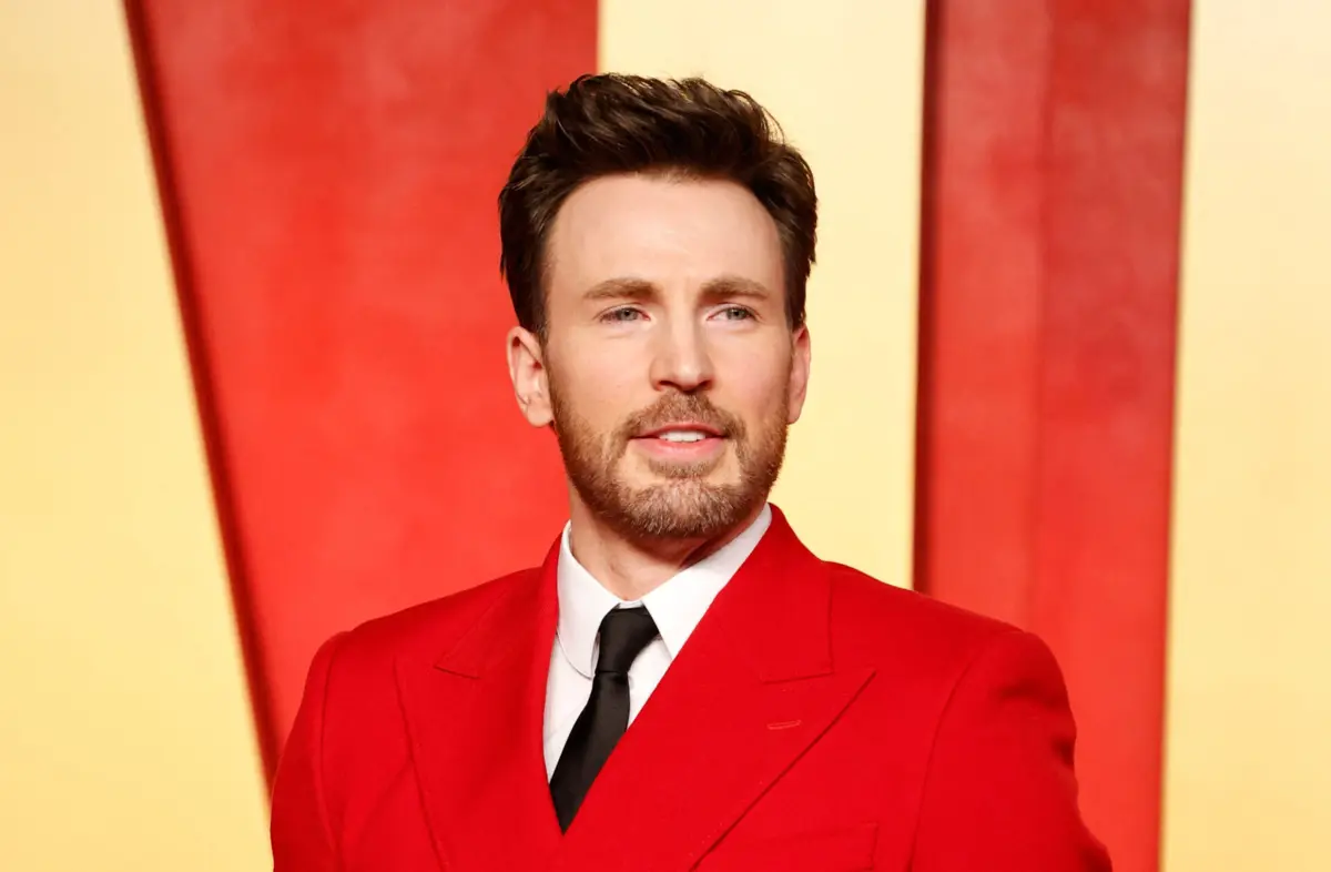 Chris Evans é casado com a luso-brasileira Alba Baptista