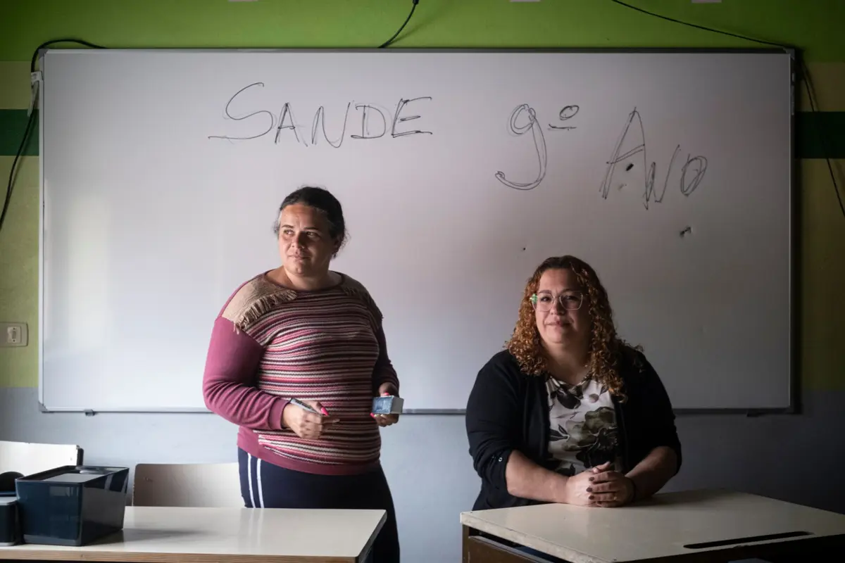 Raquel Magalhães, 34 anos, e Carla Pereira, 43 anos, concluíram o 9.º ano em Sande, Marco de Canaveses