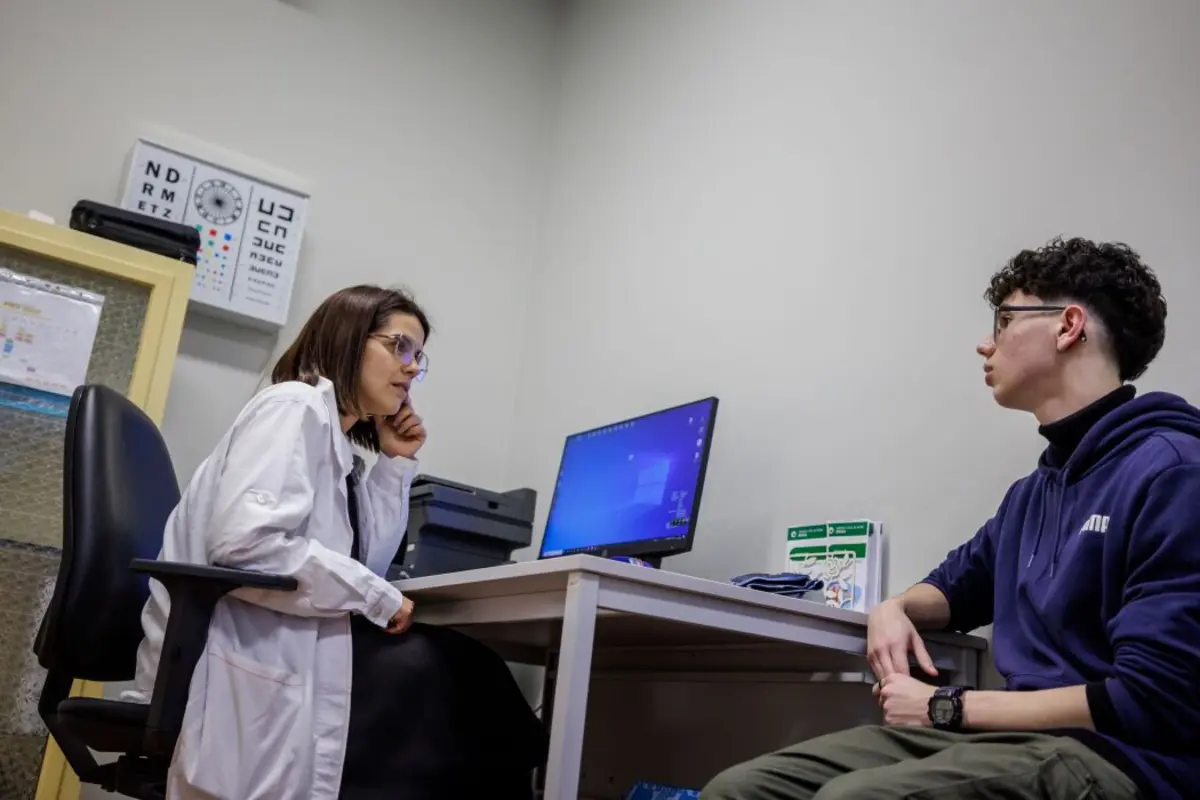 Arthur Manes foi o primeiro adolescente a participar na consulta “Teens+”