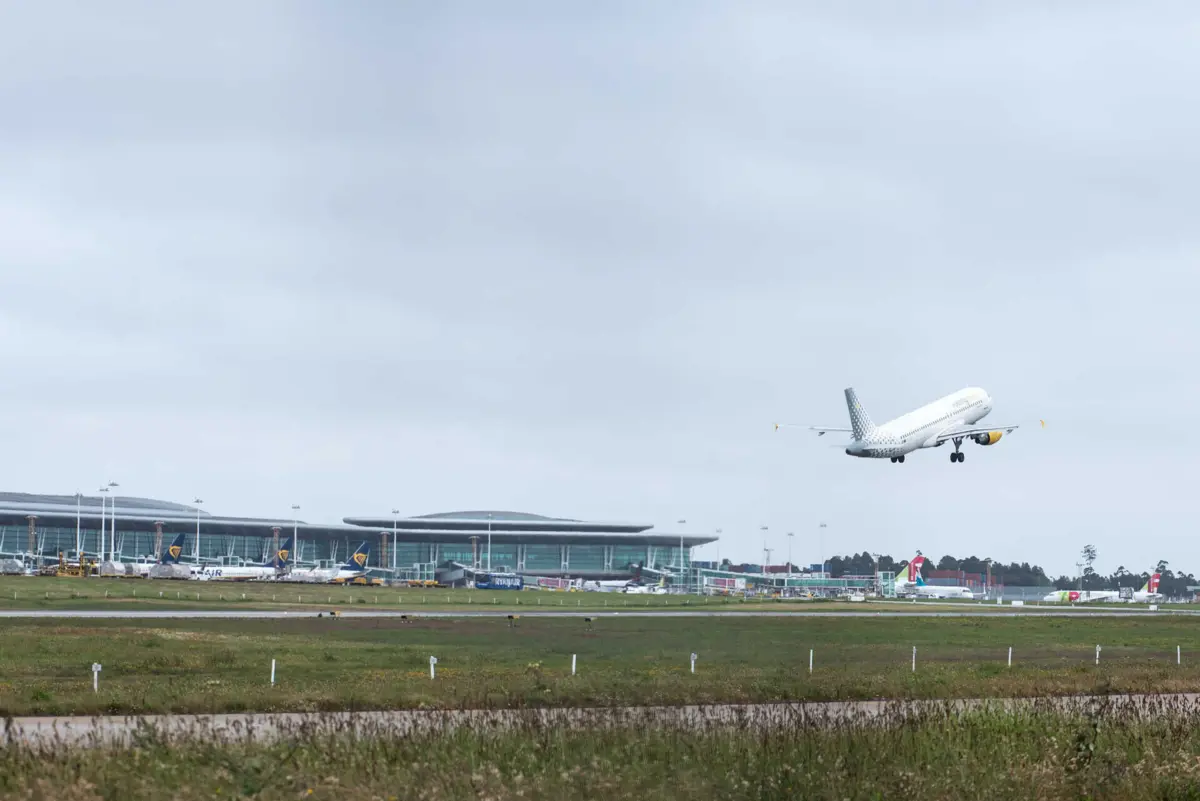 Droga seria transportada de avião para o outro lado do mundo