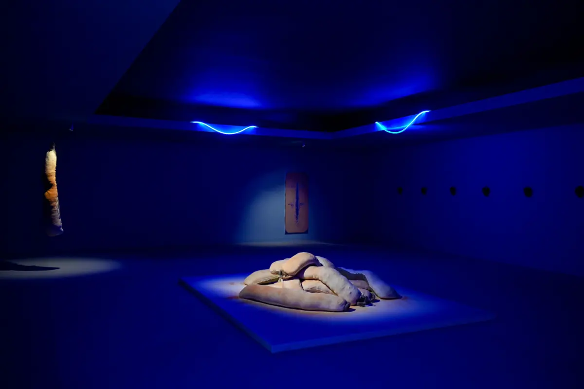 "Lightless" de Sara Bichão