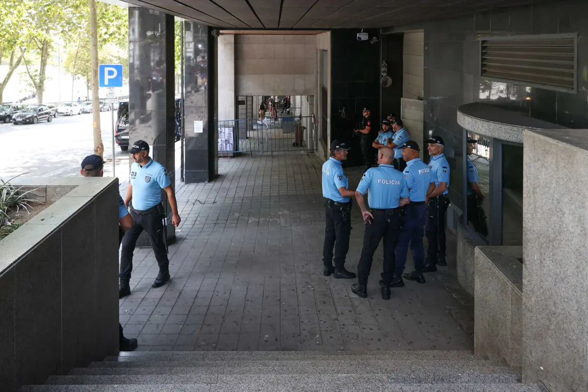 Familiares "vigiados" pela PSP