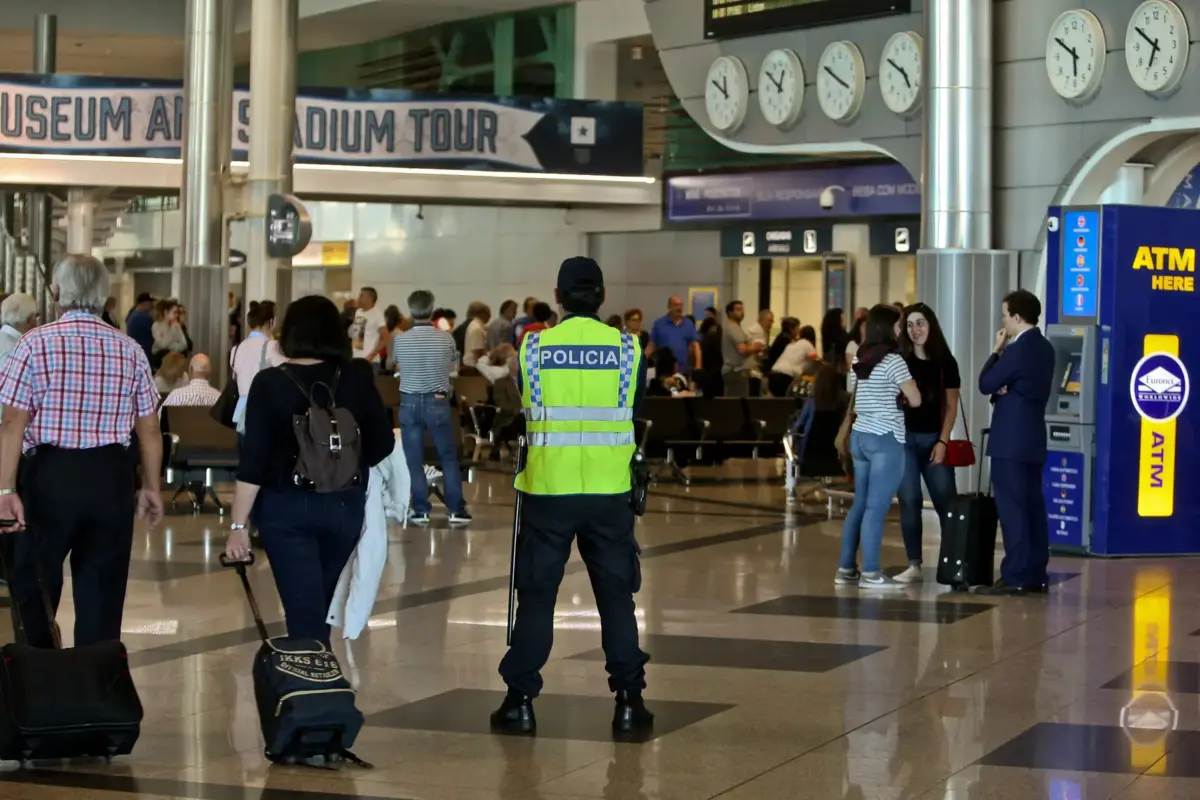 A proposta do OE2026 destaca ainda como outro objetivo o "reforço efetivo das forças de segurança"