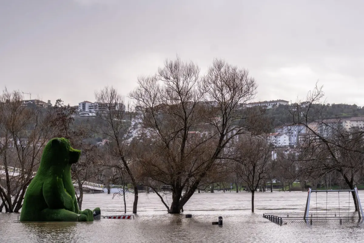 Algumas zonas do concelho de Coimbra continuam inundadas