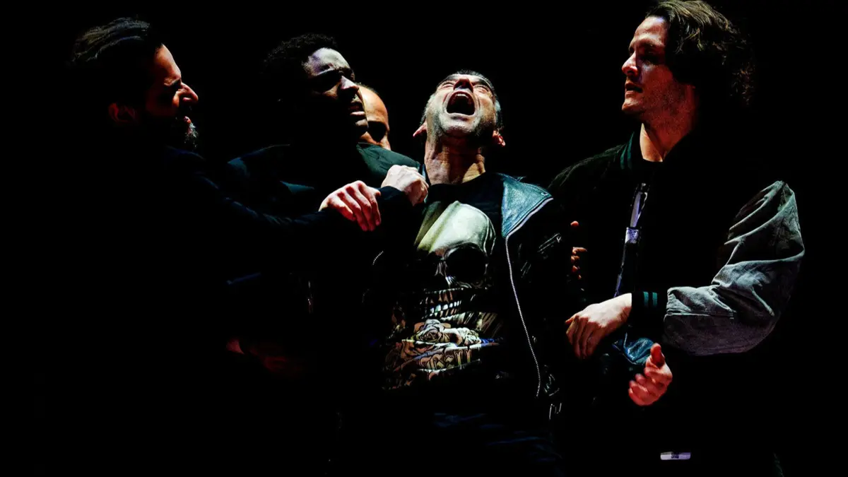 Encenação de "Hamlet" passa a figurar entre os mais altos conseguimentos de Nuno Cardoso