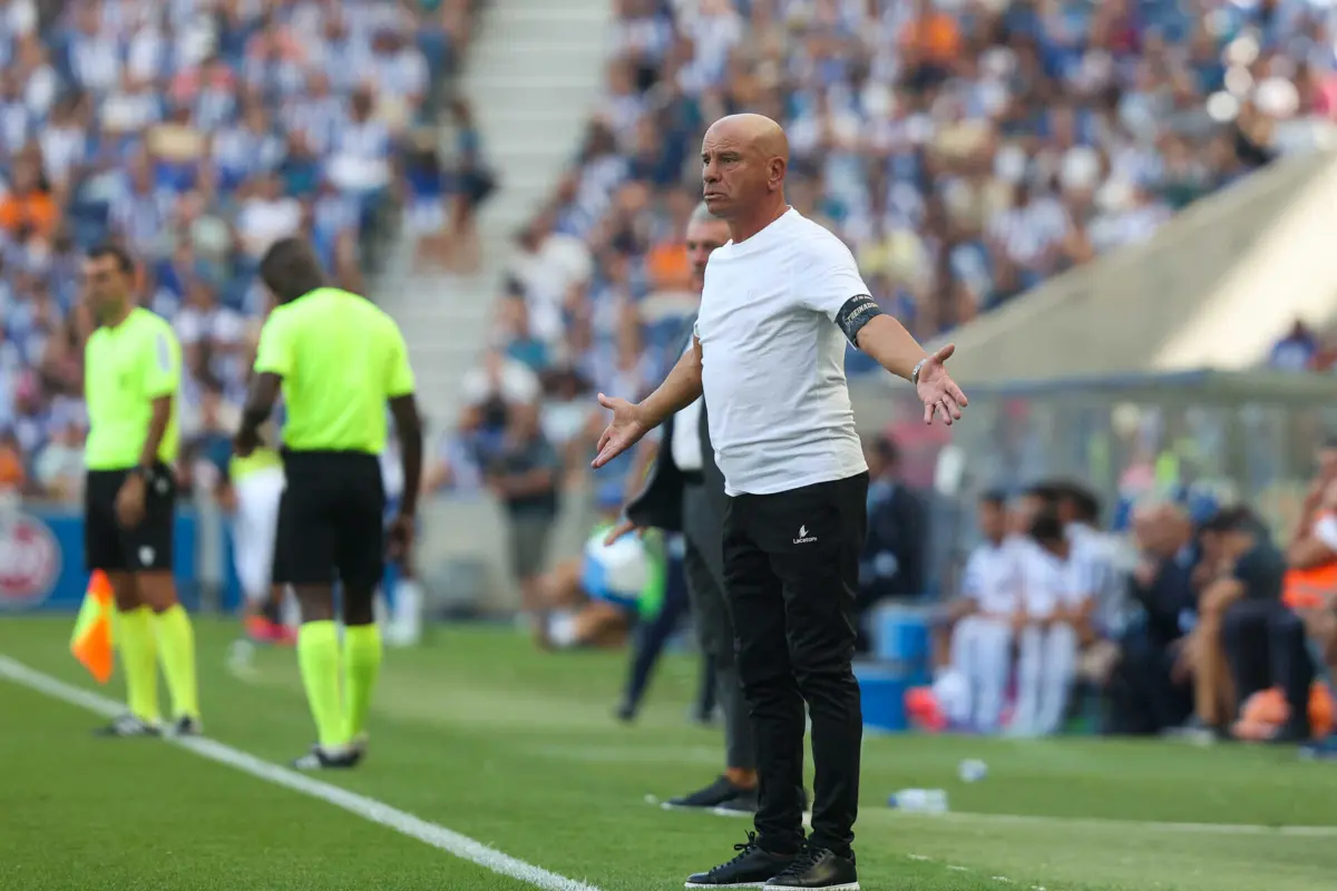 José Mota, treinador do Farense
