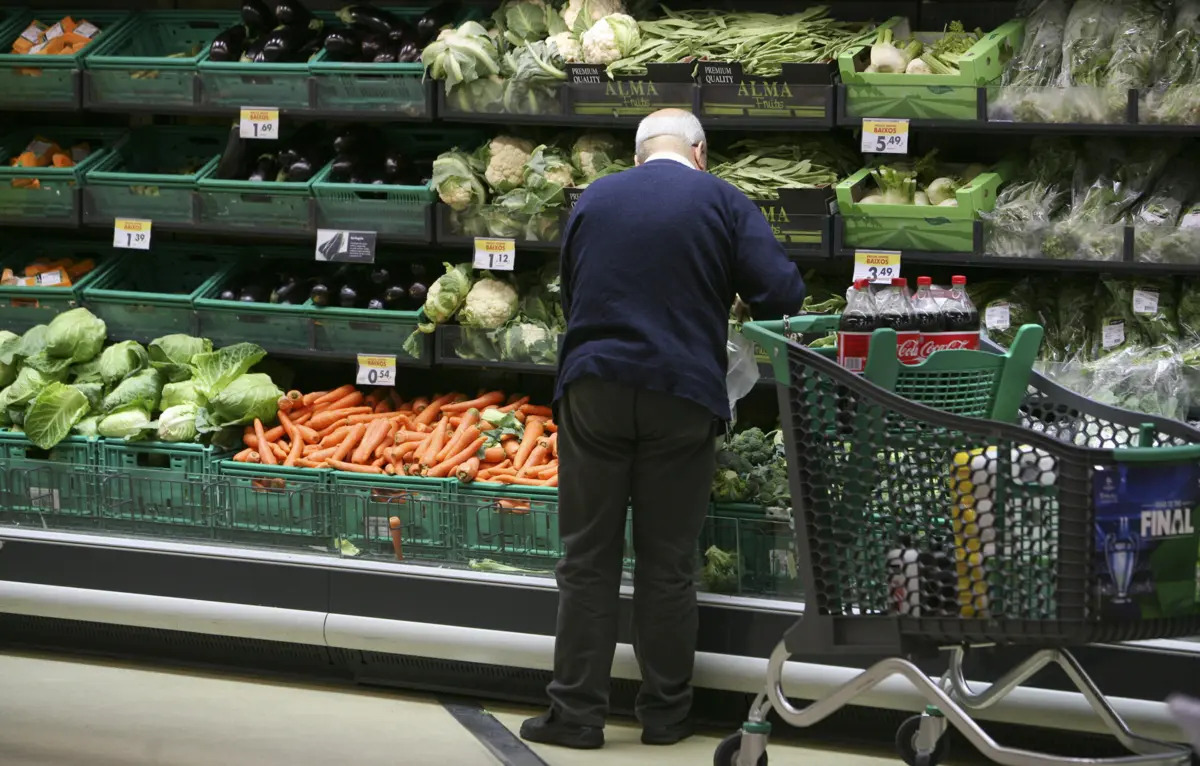 Cabaz de produtos passará a custar 132,05 euros com o fim do IVA Zero