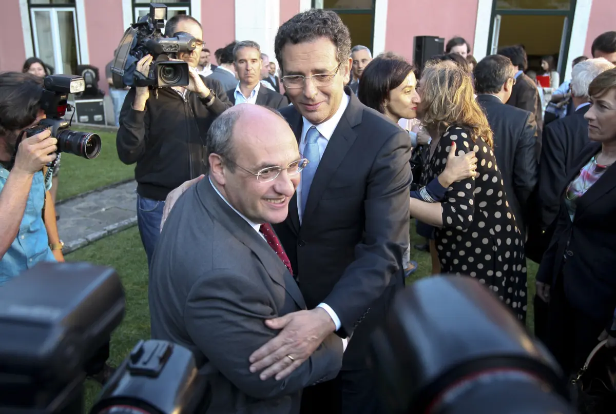 Vitorino e Seguro dividem socialistas na escolha do candidato presidencial