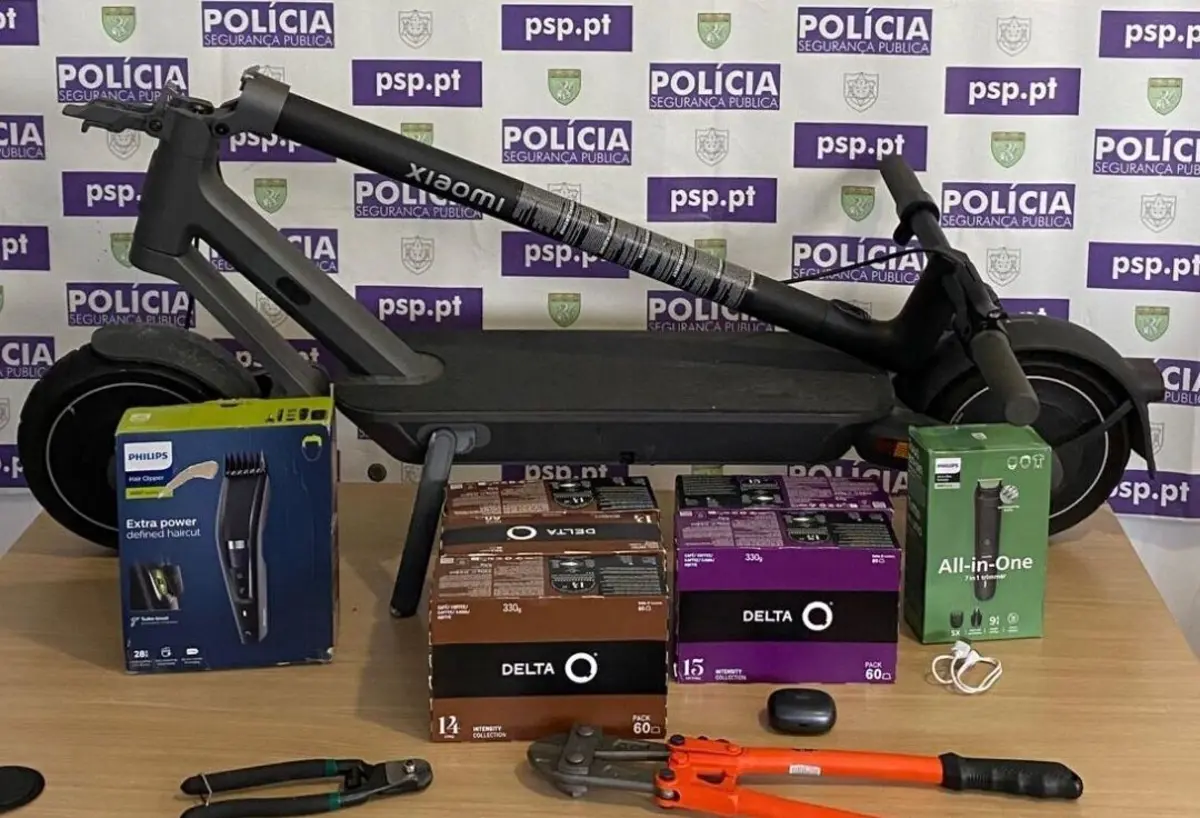 Material apreendido ao suspeito