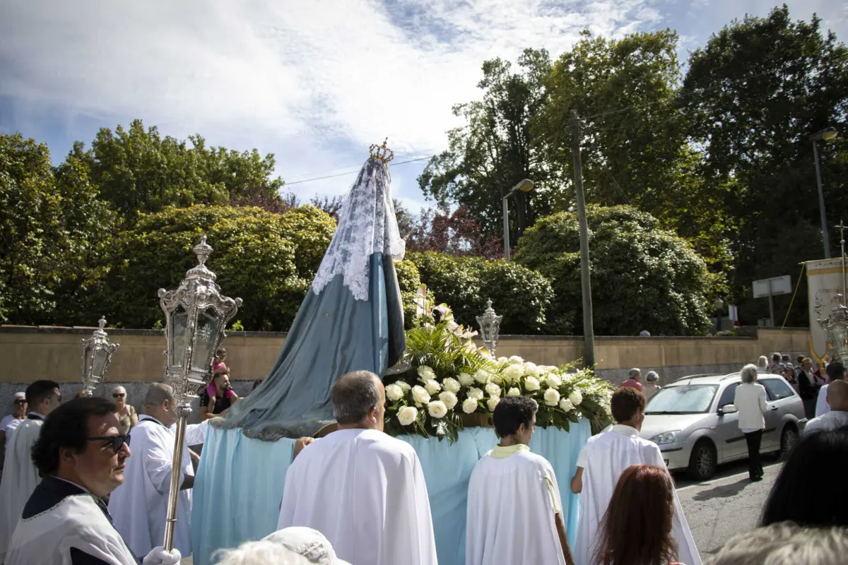 Procissão sai à rua às 16 horas de 15 de agosto
