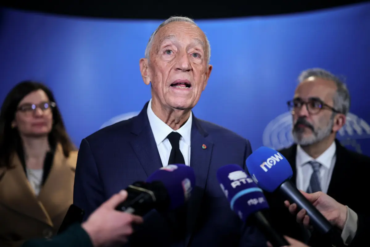 Marcelo Rebelo de Sousa em Estrasburgo com eurodeputados portugueses, onde abordou o encerramento do seu mandato na presidência