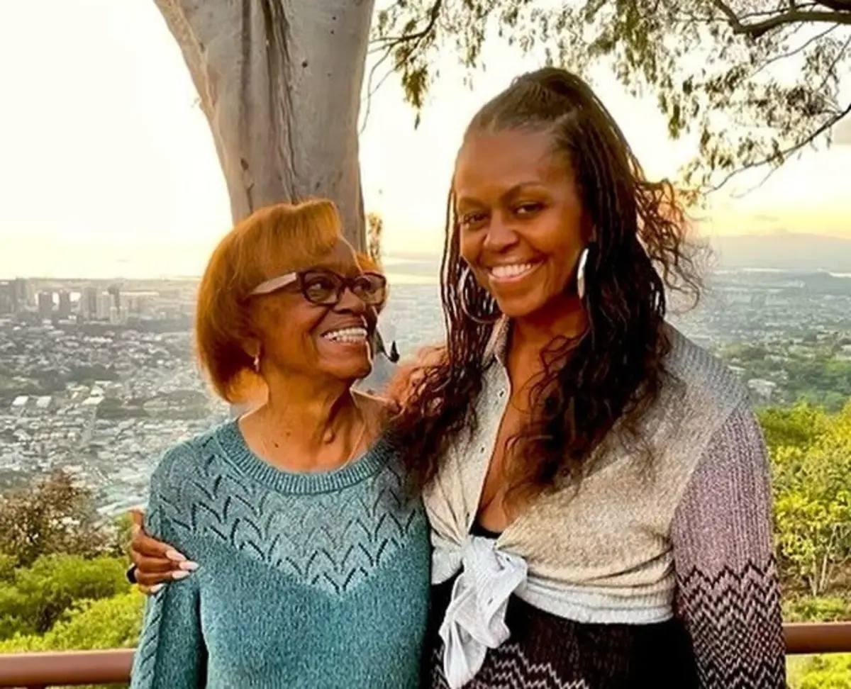 Imagem de contexto do artigo Morreu a mãe de Michelle Obama