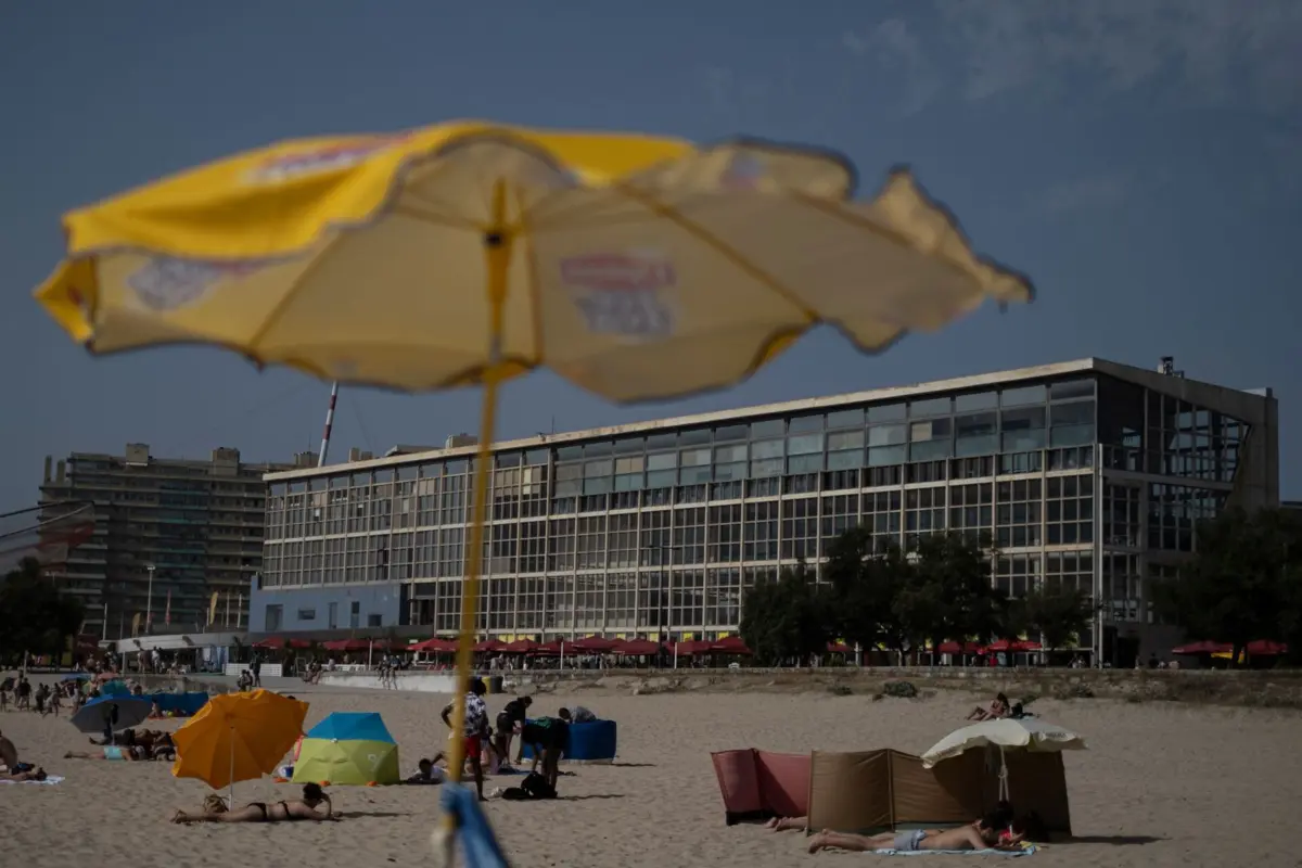 O Edifício Transparente foi concessionado em junho de 2004 por um período de 20 anos