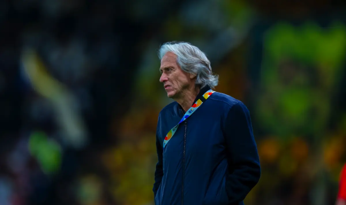 Jorge Jesus está a um jogo de igualar o recorde de vitórias na história do futebol