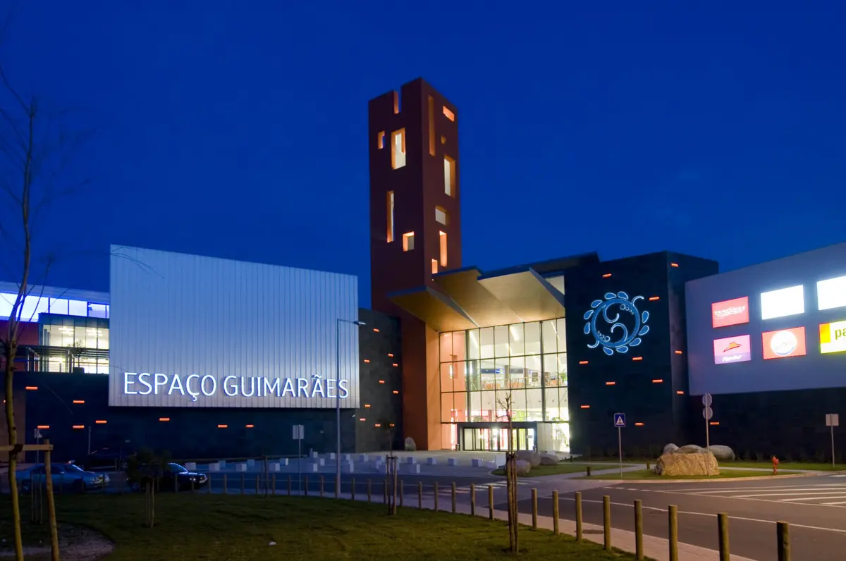 Loja fica no centro comercial Espaço Guimarães