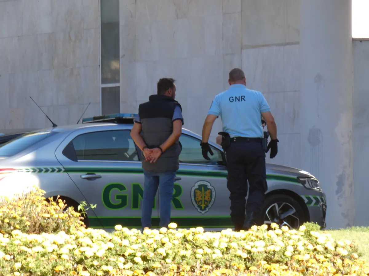 A GNR apresentou o suspeito no Palácio da Justiça de Braga