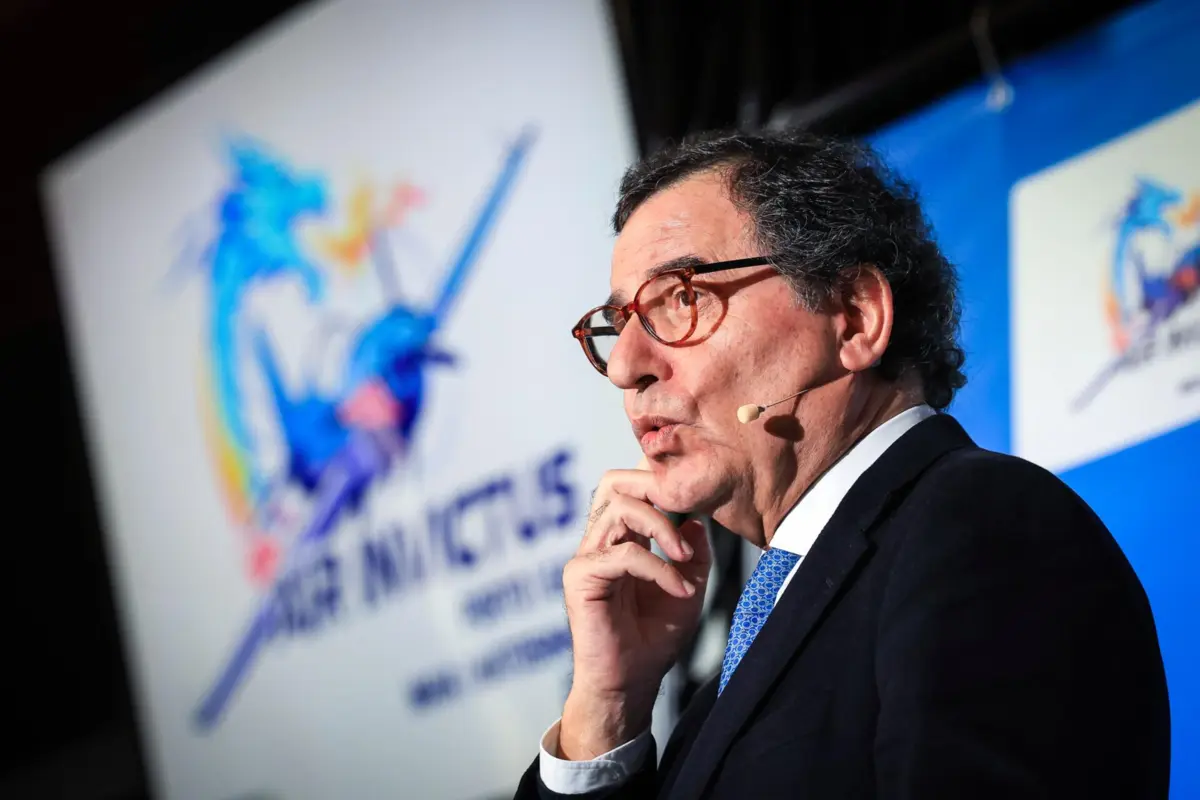 Manuel Castro Almeida, ministro da Economia e da Coesão Territorial, durante a apresentação do Air Invictus