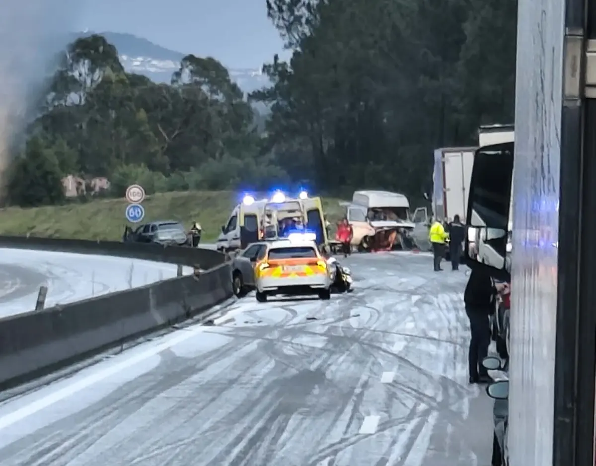 Zona do nó de Esposende na A28 esteve fechada