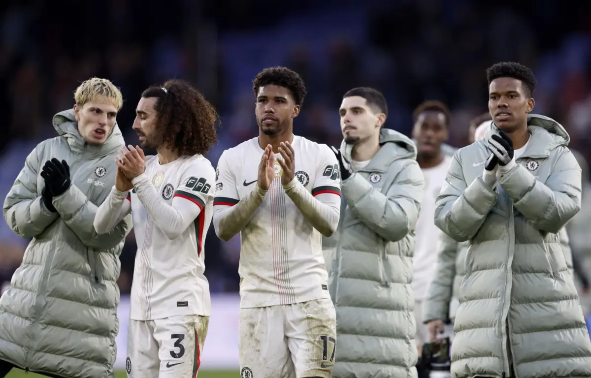 Jogadares do Chelsea agradecem apoio dos adeptos