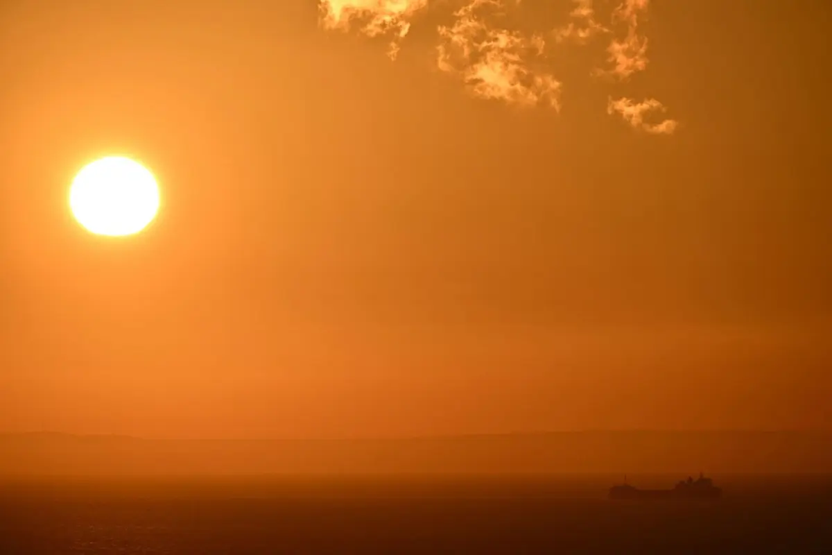 Imagem de contexto do artigo Terra estará no ponto da órbita mais próximo do Sol no sábado
