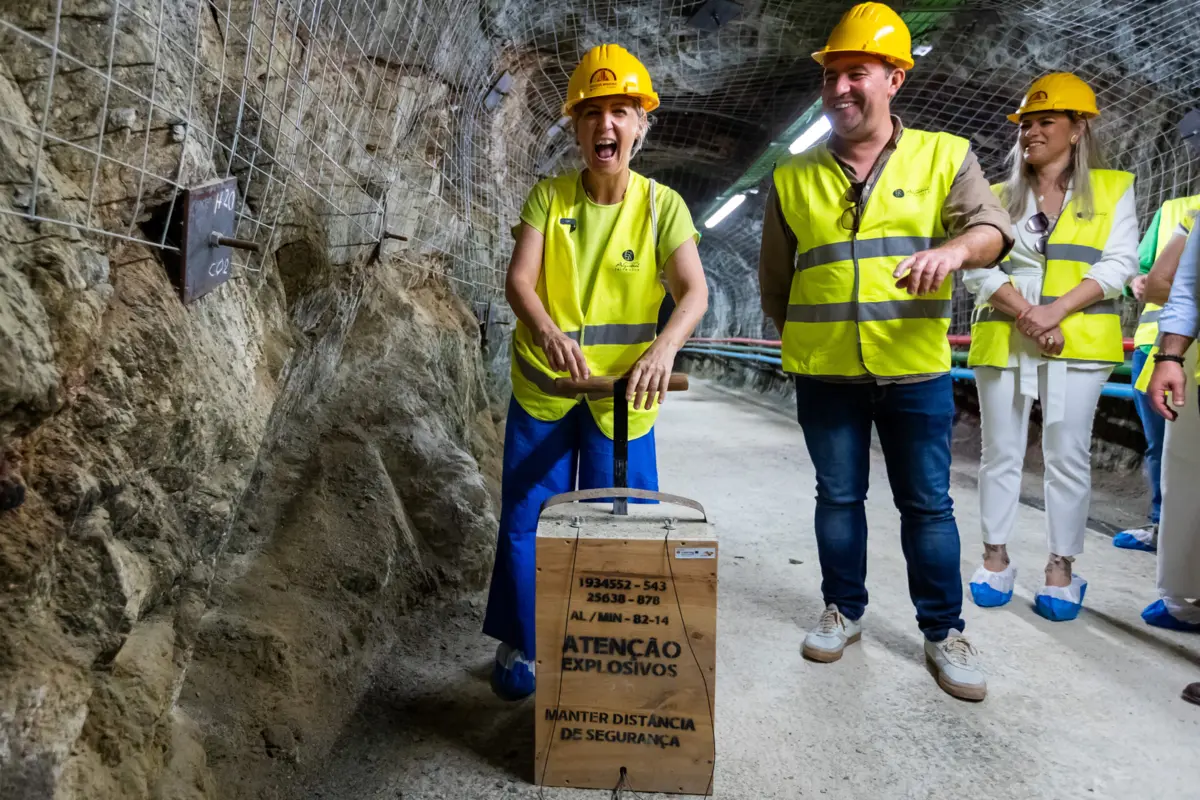 Imagem de contexto do artigo Marta Temido diz que oposição não precisa de ajuda para ser detonada