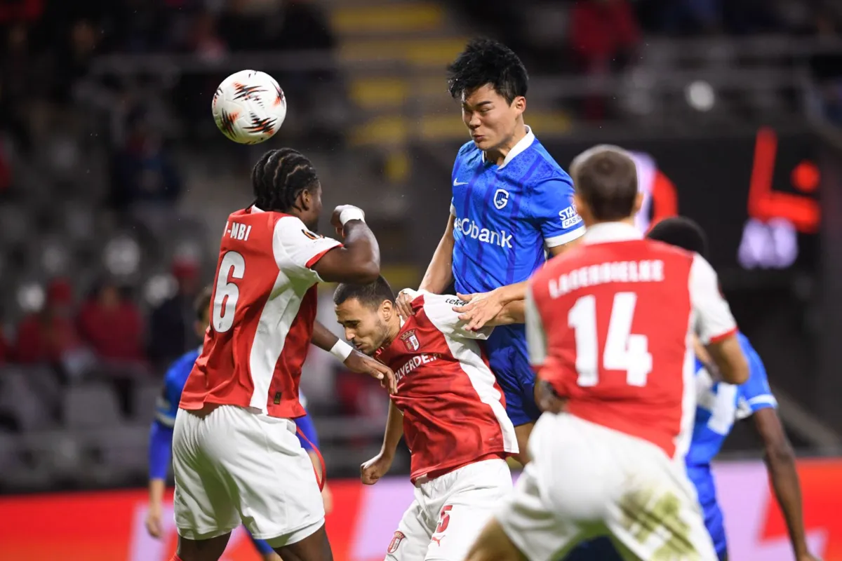 O Braga sentiu muitas dificuldades defensivas perante o Genk