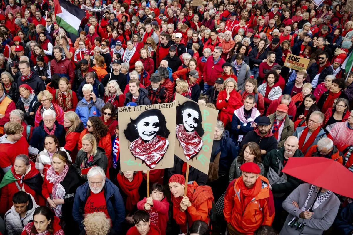 Imagem de contexto do artigo Mais de 250 mil pessoas manifestam-se a favor da Palestina em Amesterdão