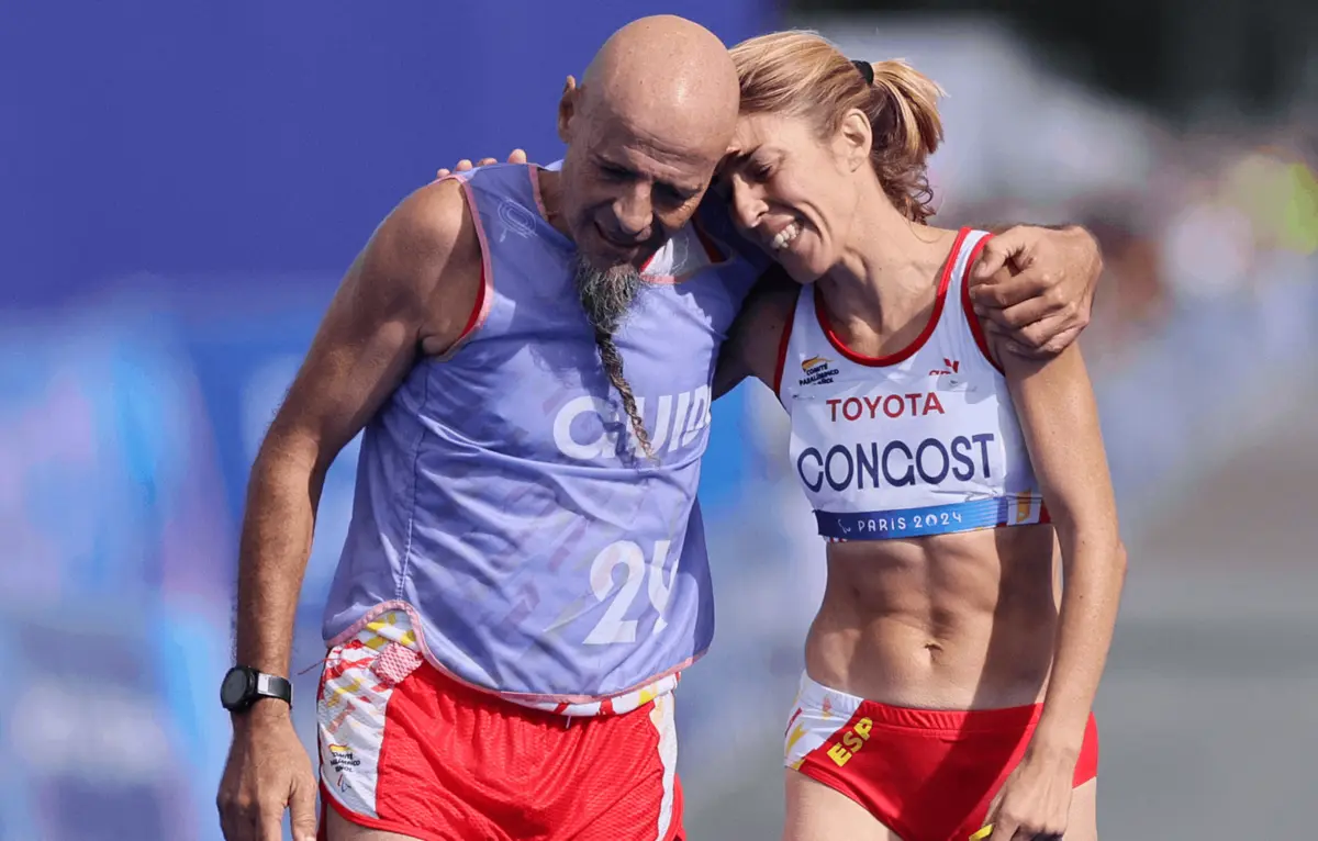 Espanhola perdeu o bronze para atleta japonesa que chegou mais de três minutos e meio depois da catalã