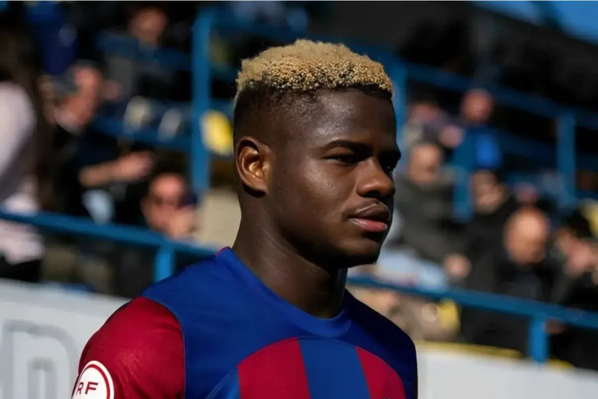 Barcelona pretende um valor a rondar os 15 milhões de euros pelo defesa senegalês