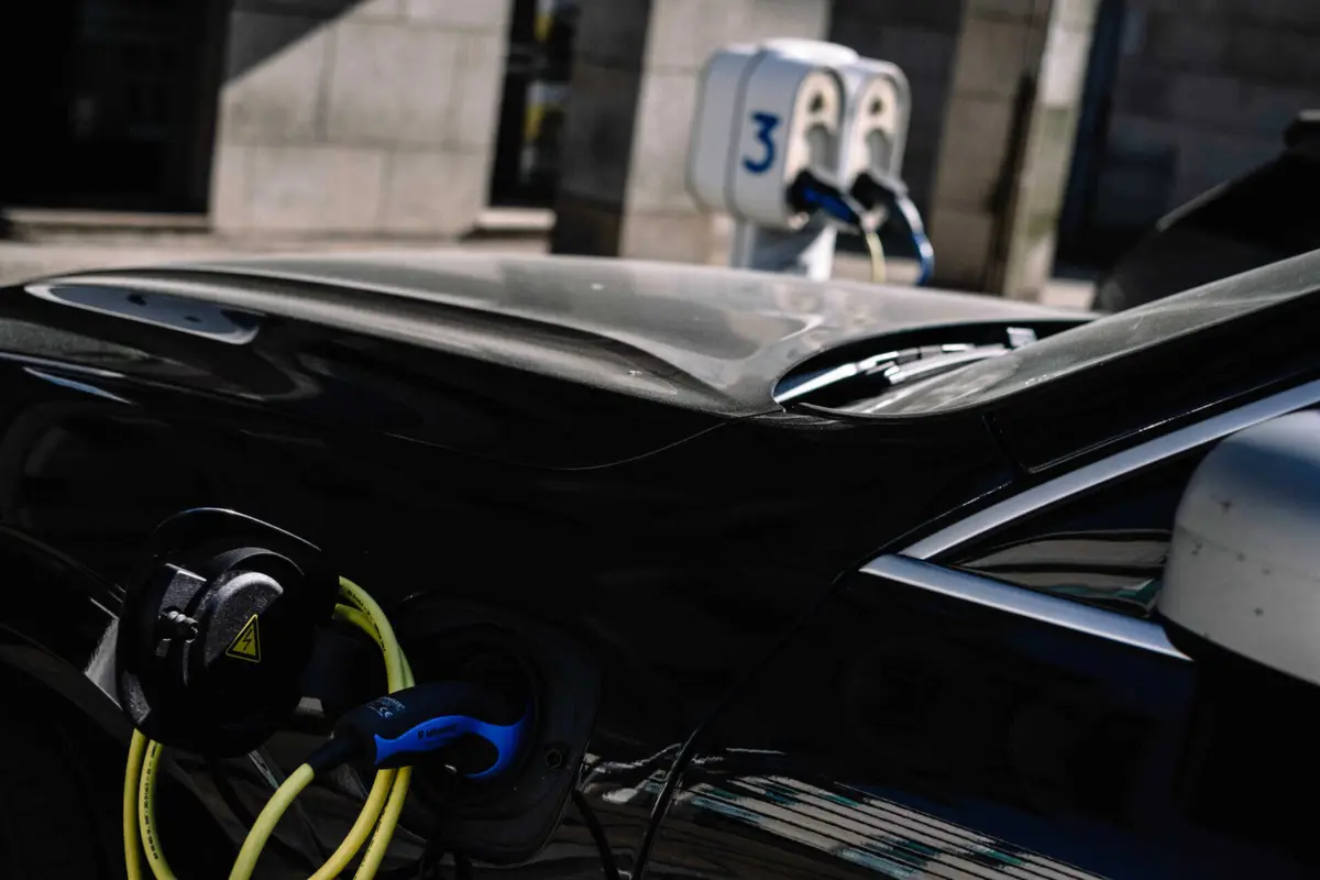 Imagem de contexto do artigo Há 10 milhões de euros para apoiar a compra de veículos elétricos