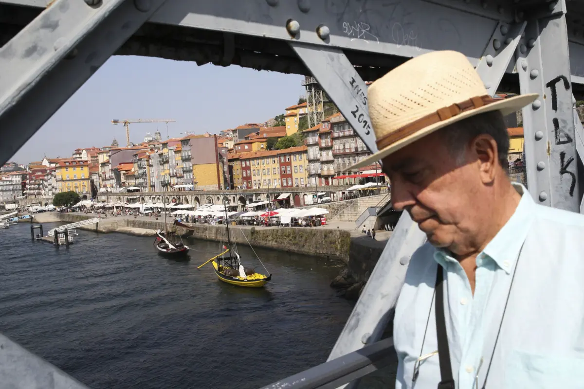 Pressão da procura no coração da cidade leva a proposta de valores diferenciados para quem pernoita