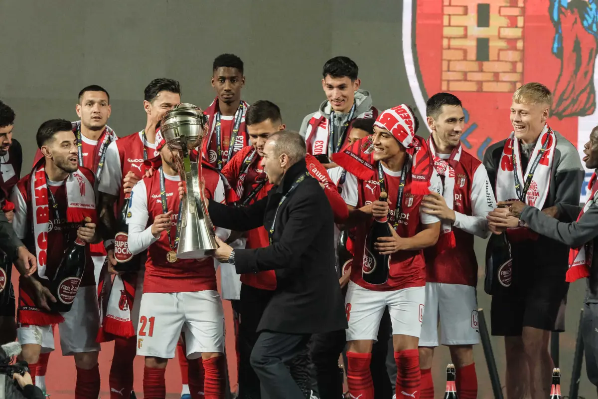 Braga é o detentor do troféu