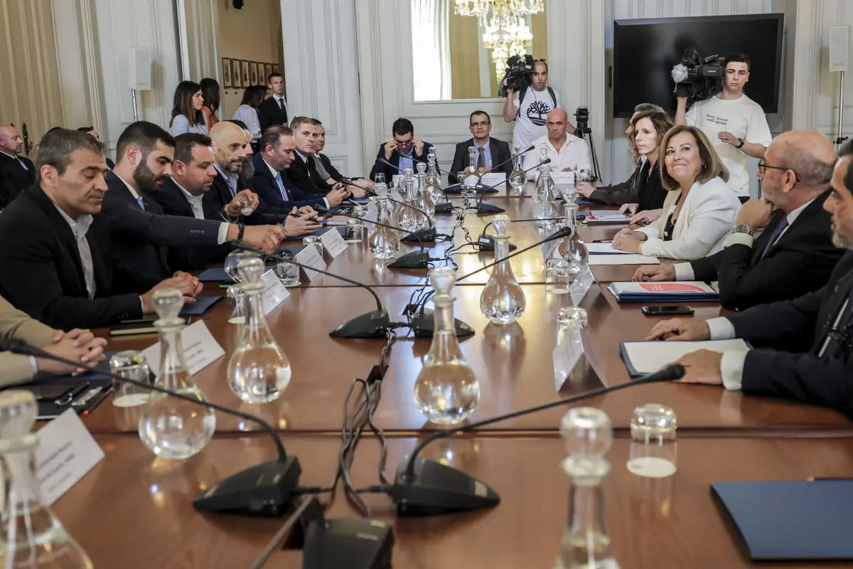 Margarida Blasco, ministra da Administração Interna, reuniu-se com 18 estruturas sindicais de PSP e GNR