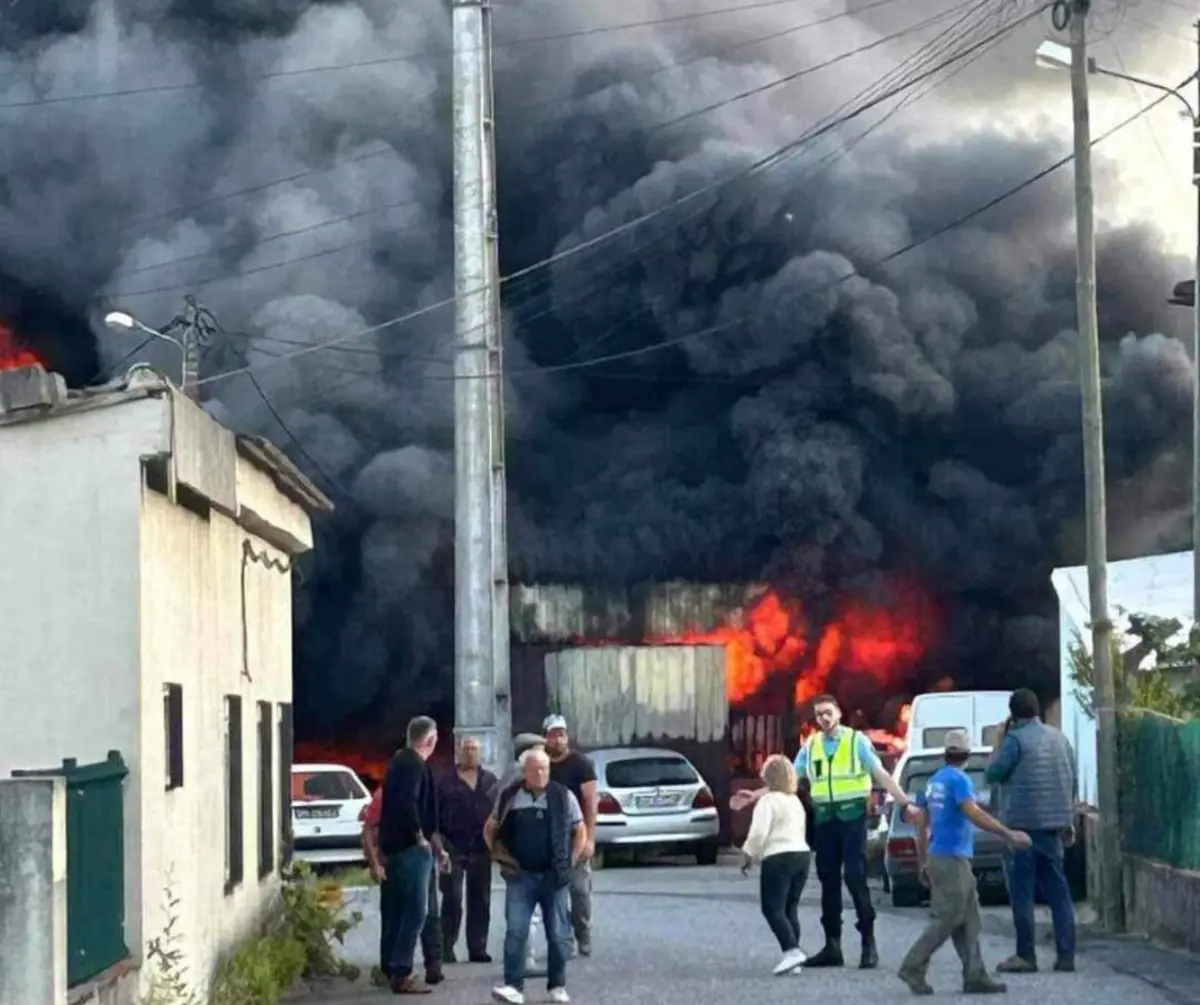 Imagem de contexto do artigo Oficina automóvel destruída por incêndio na Covilhã