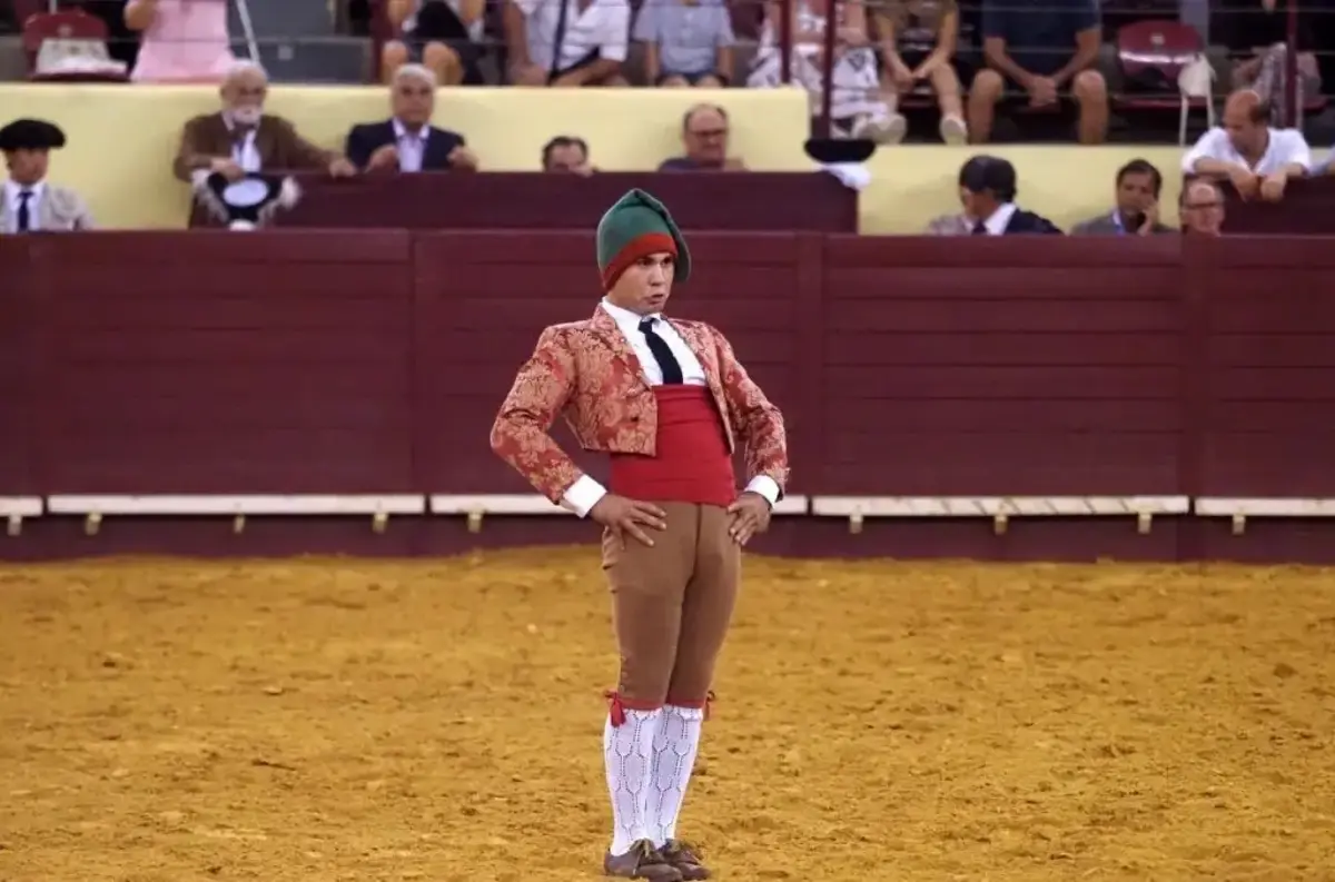 Manuel Trindade, de 22 anos, foi colhido quando efetuava uma pega a um touro