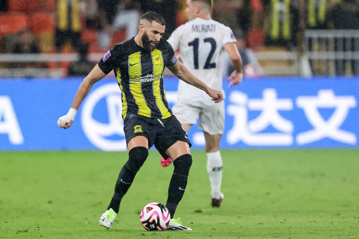 Karim Benzema marcou um dos golos do Al Ittihad