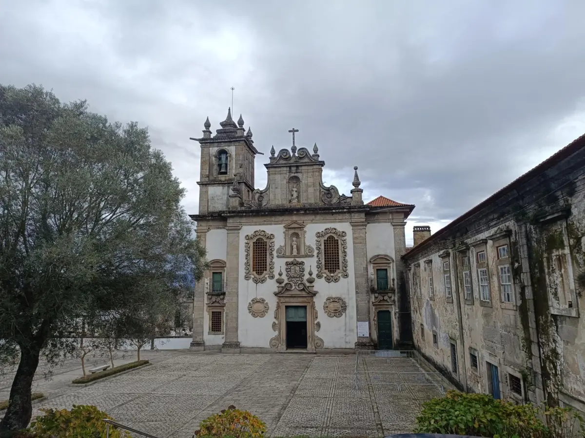A obra, no valor de cerca de meio milhão de euros, vai começar nos próximos dias