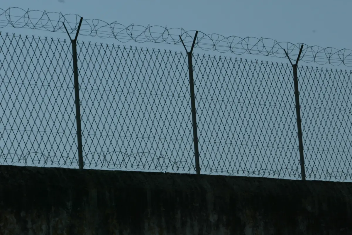 Imagem de contexto do artigo Polícia sul-africana desmantela rede de contrabando em prisão de Joanesburgo