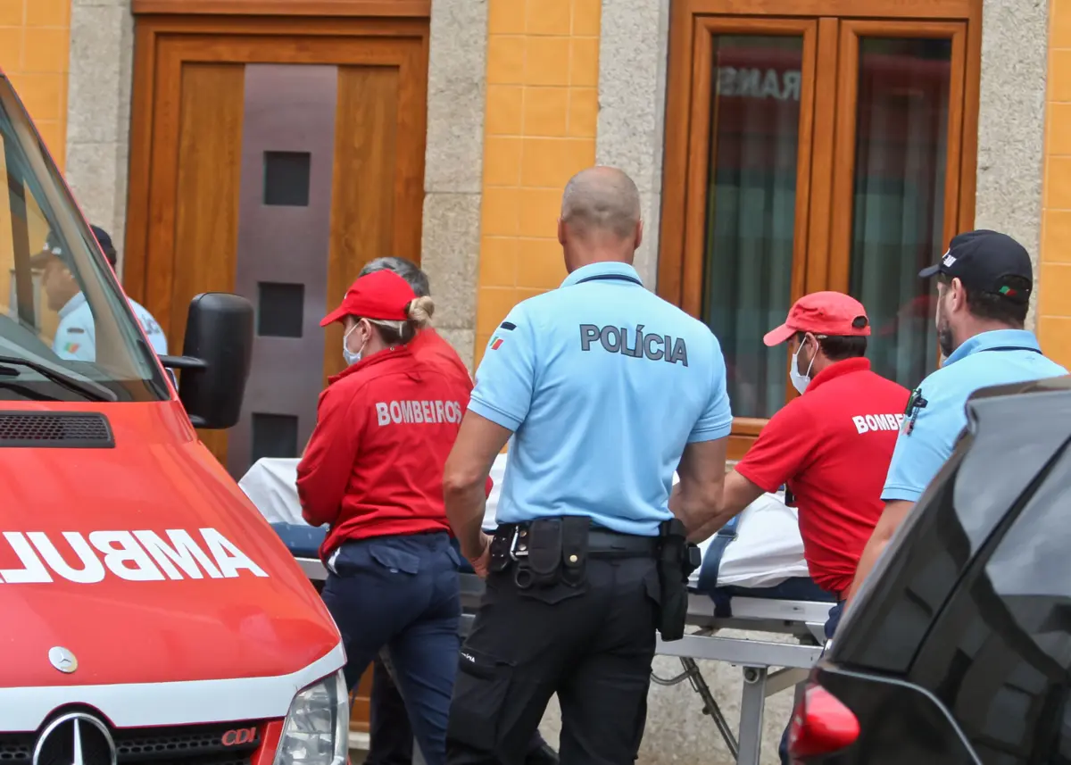 Corpo da vítima foi retirado no final de tarde de sexta-feira